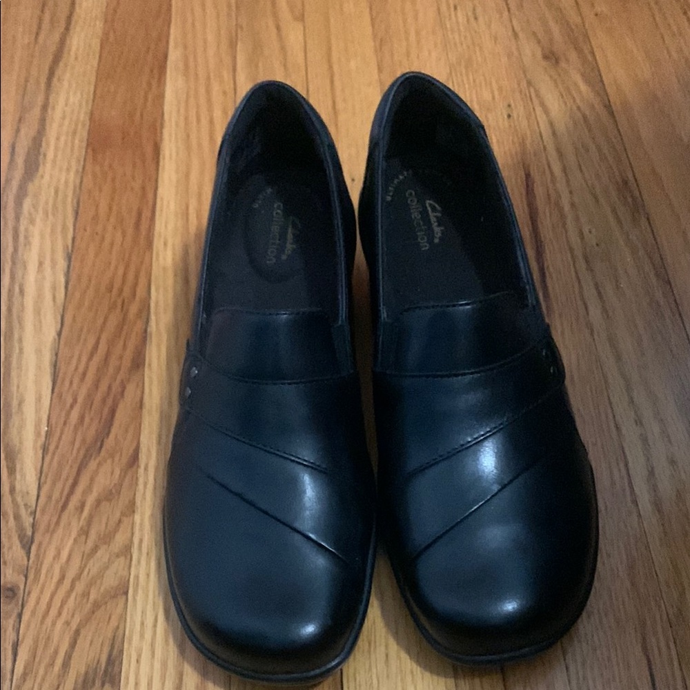 Clarks Womens May Marigold Loafers